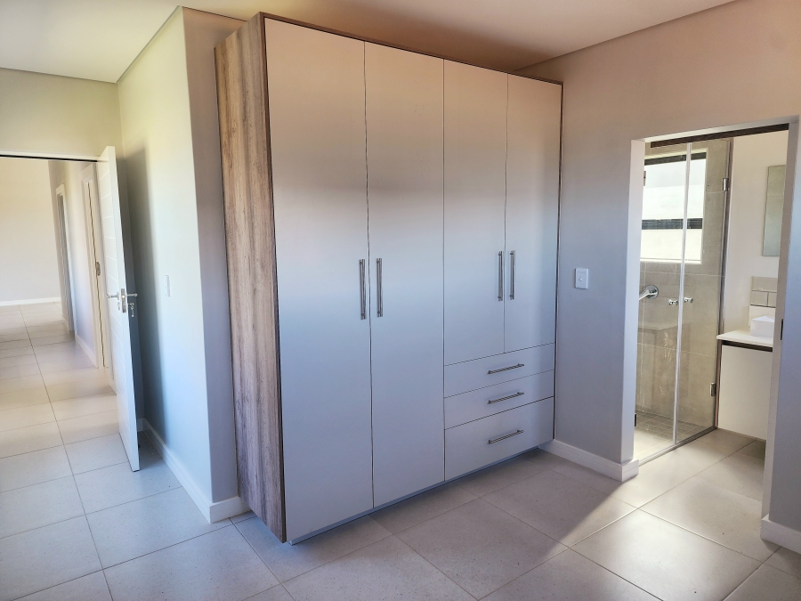 3 Bedroom Property for Sale in Hartland Lifestyle Estate Western Cape